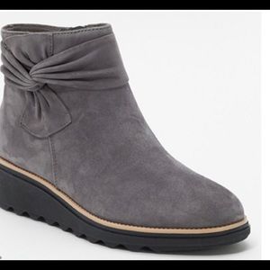 Clark’s booties - NWT